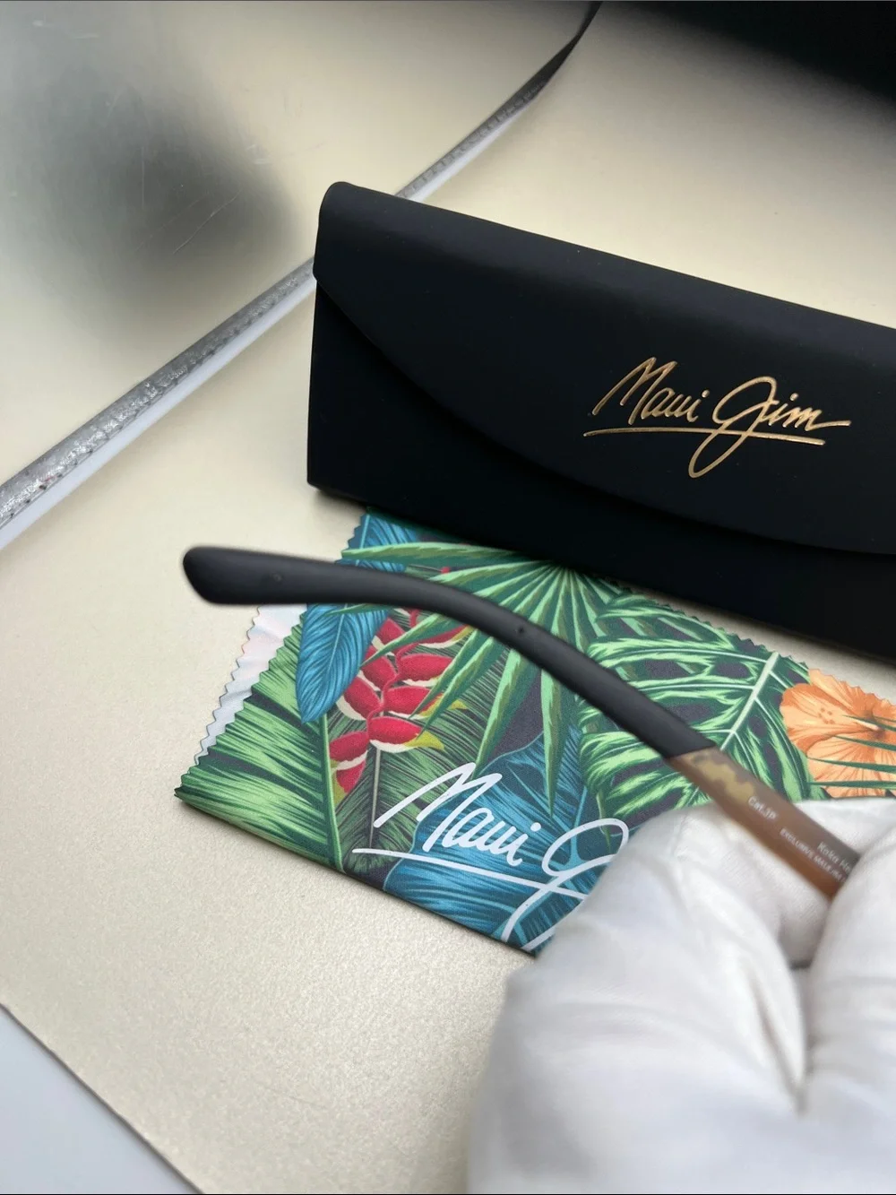 Maui Jim Koko Head Classic Sunglasses - Bronze Lenses with Brown Frame NWOT